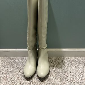 Elegant Cream Knee-High Women's Boots
